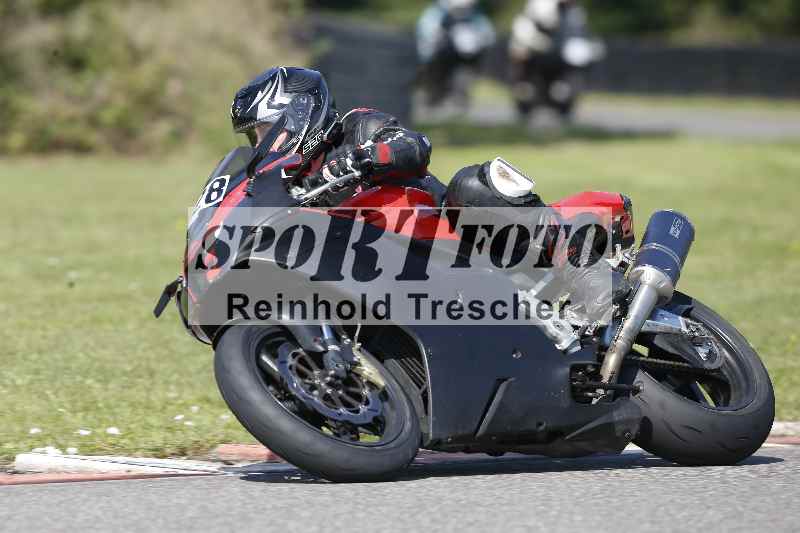 /44 09.08.2025 Plüss Moto Sport ADR/Freies Fahren/528